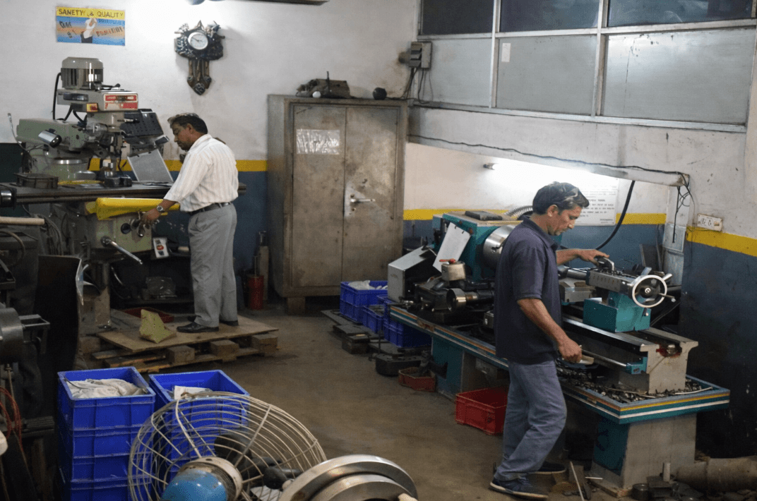 SHRI SHYAM MACHINE TOOLS — workshop / office